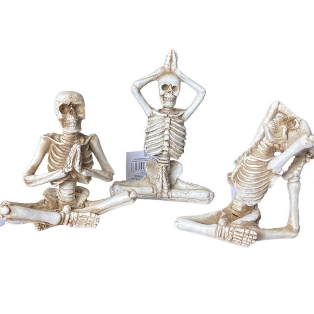 Yoga Skeletons Halloween Decor